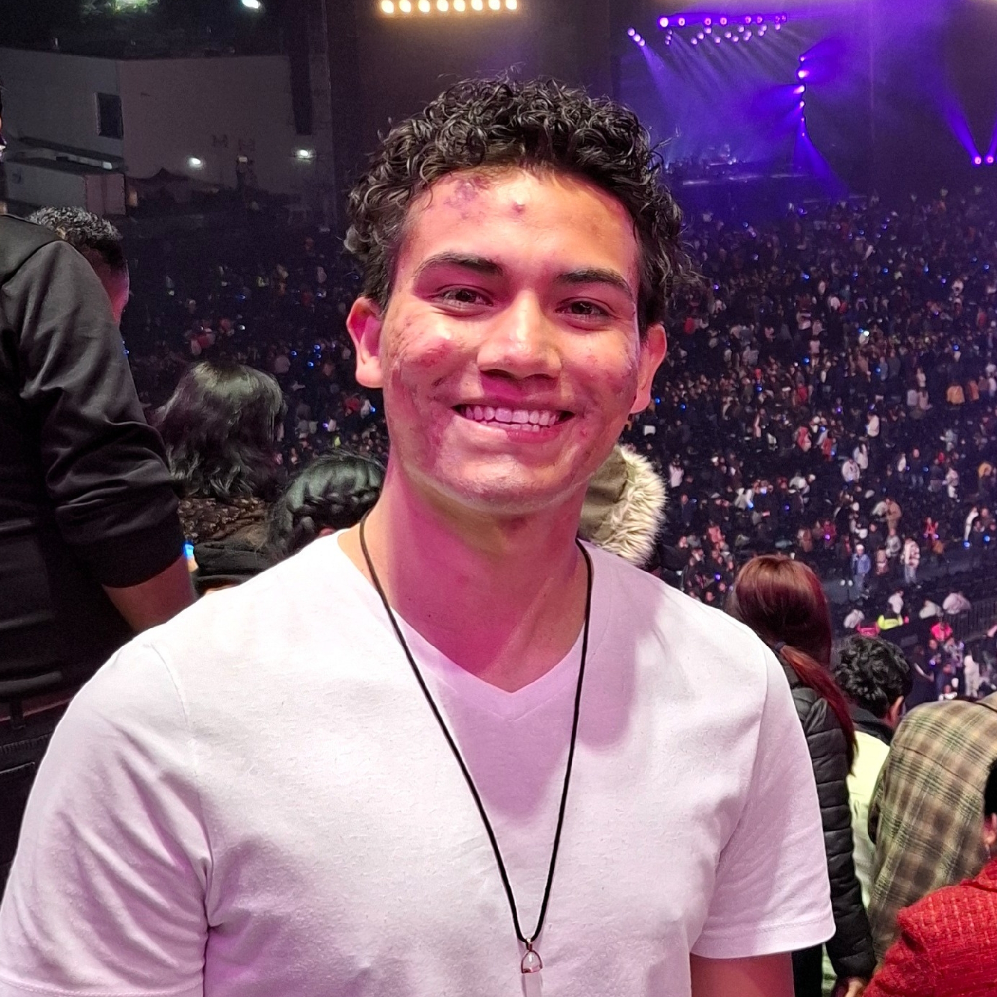 Perfil Enrique Carranza